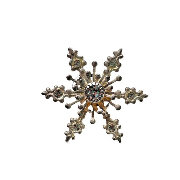 Snowflake Lapel Pin With a Crystal Stone, Winter, Snow - Picture 2 of 4